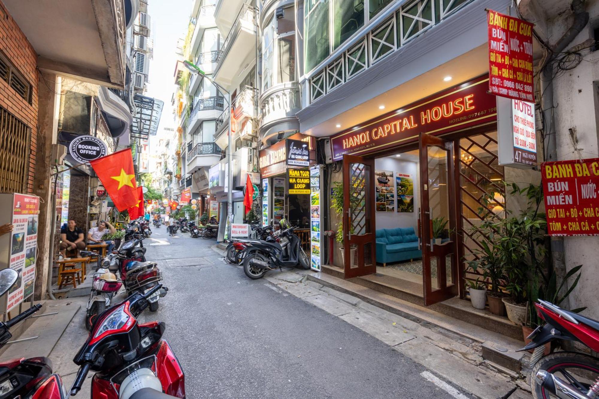 Hanoi Capital House & Travel Buitenkant foto